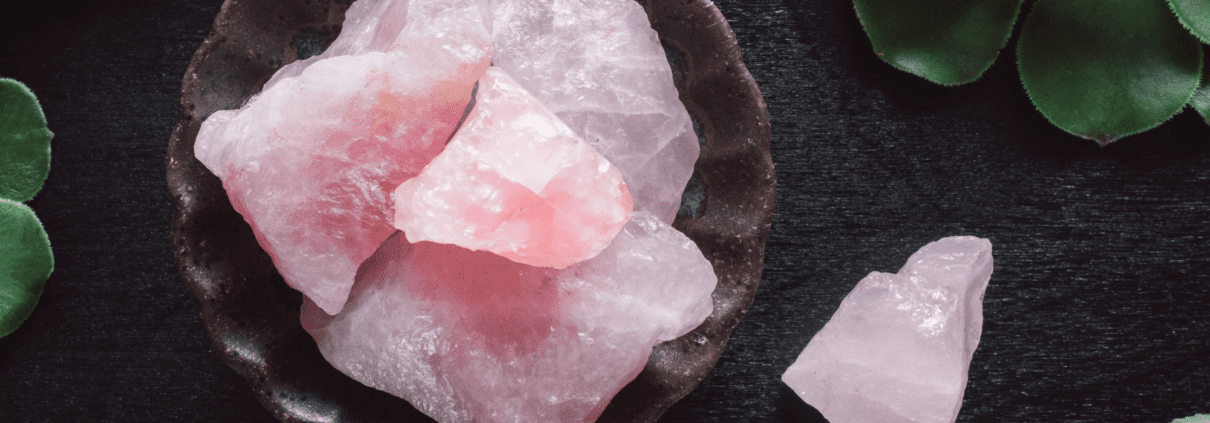 Poder Mágico del Cuarzo Rosa Minerales