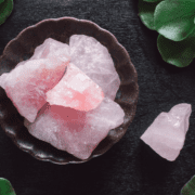 Poder Mágico del Cuarzo Rosa Minerales